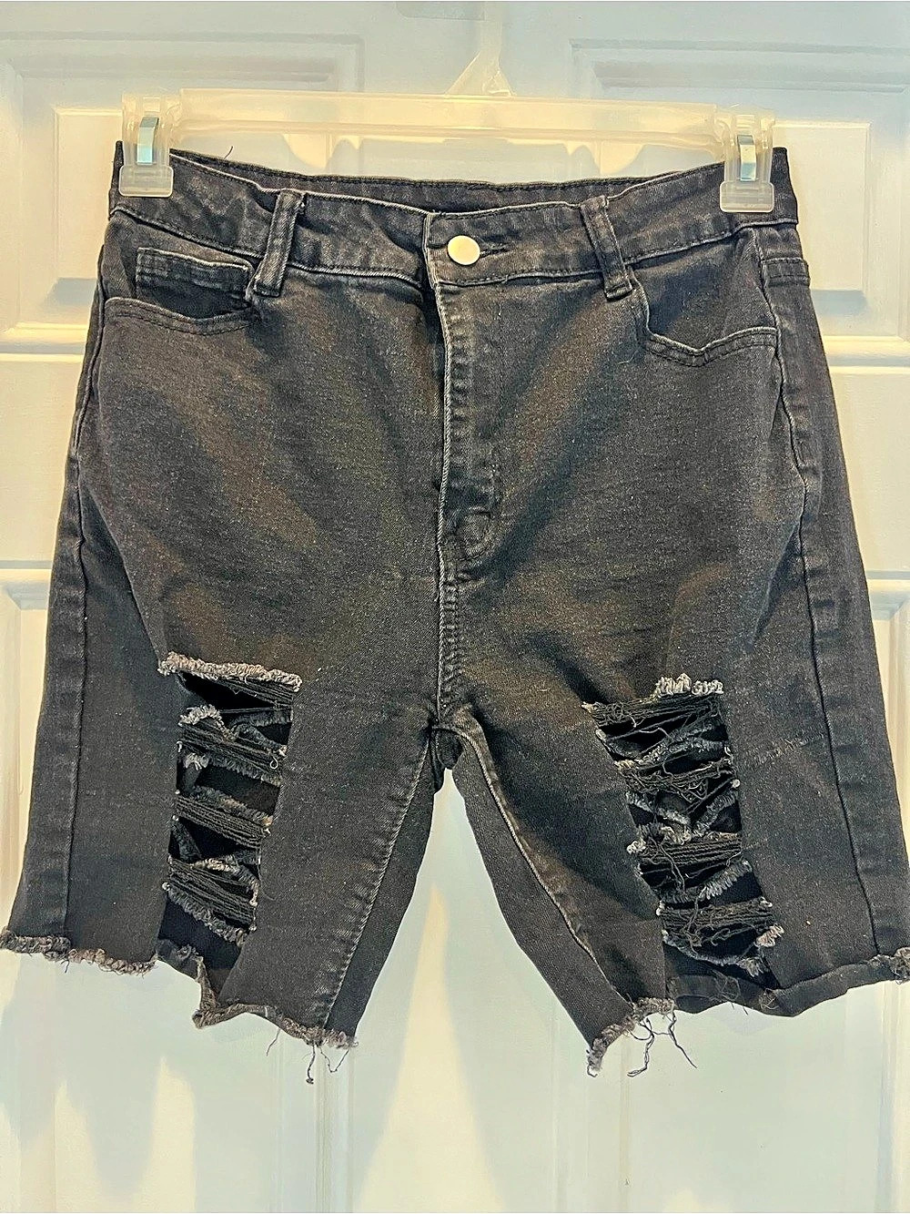SHEIN Black Denim Distressed Bermuda Shorts Women’s Size L Junior Stretch # 940